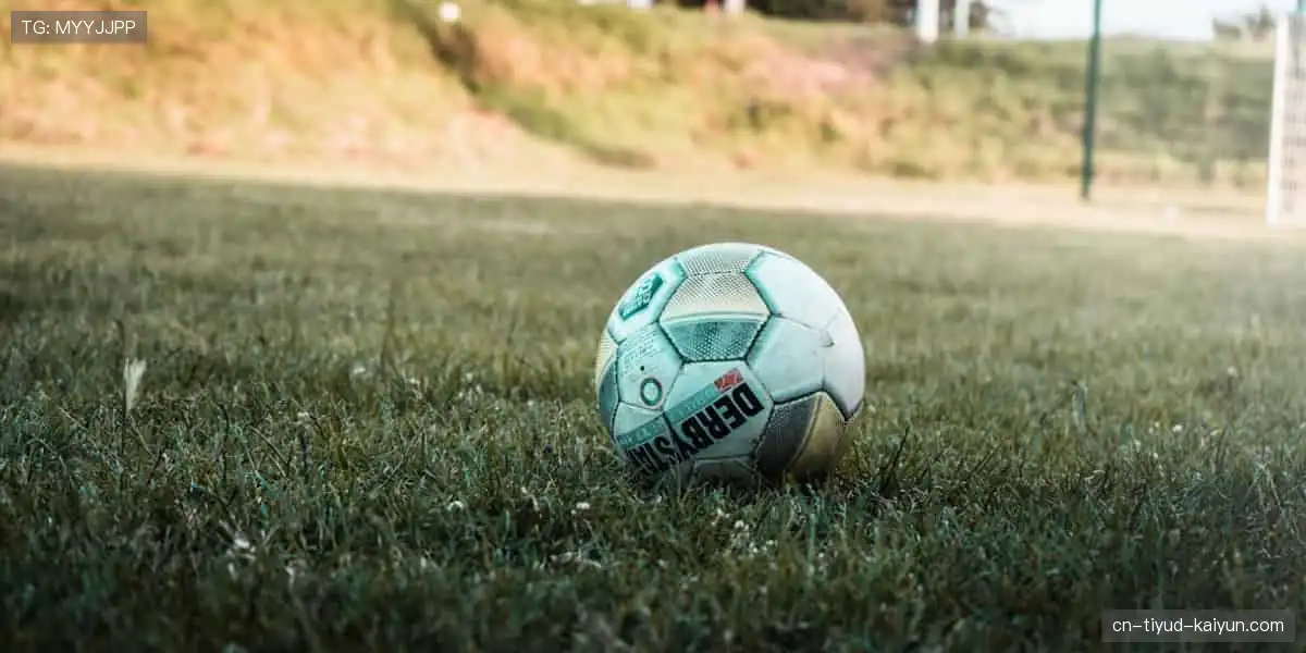 实时互动，弹幕狂欢！🎮🎉 体育直播，让热爱更有温度！